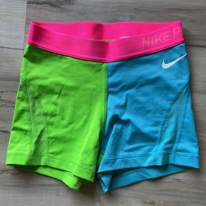 Nike Pro 3” shorts